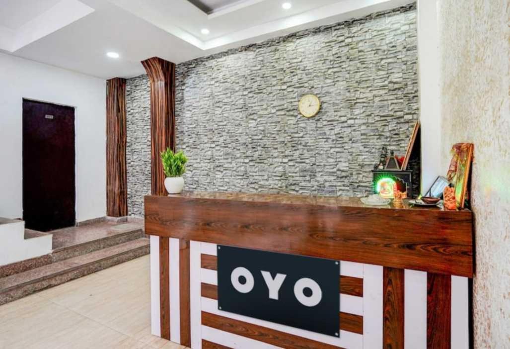 Hotel O Anshu B&B New Delhi Extérieur photo